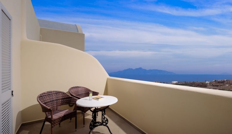 Family Suites Santorini