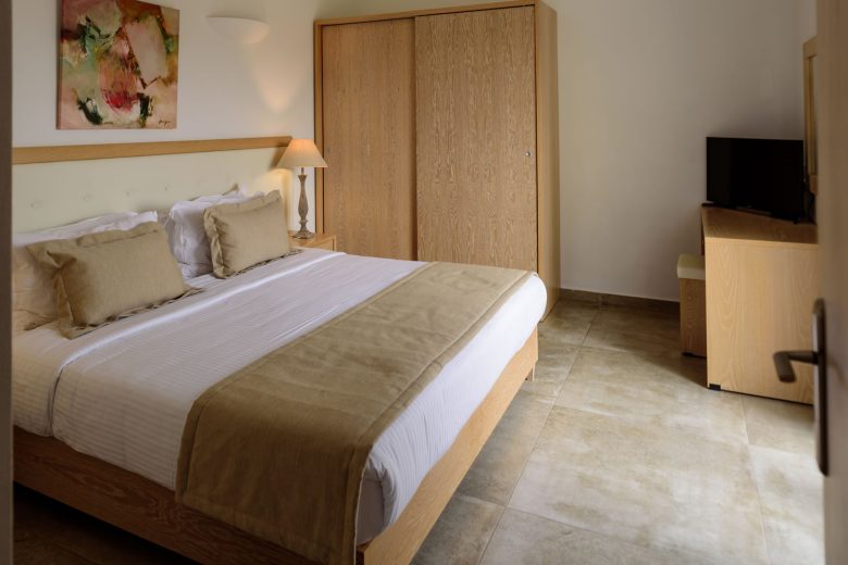 Family Suites Santorini