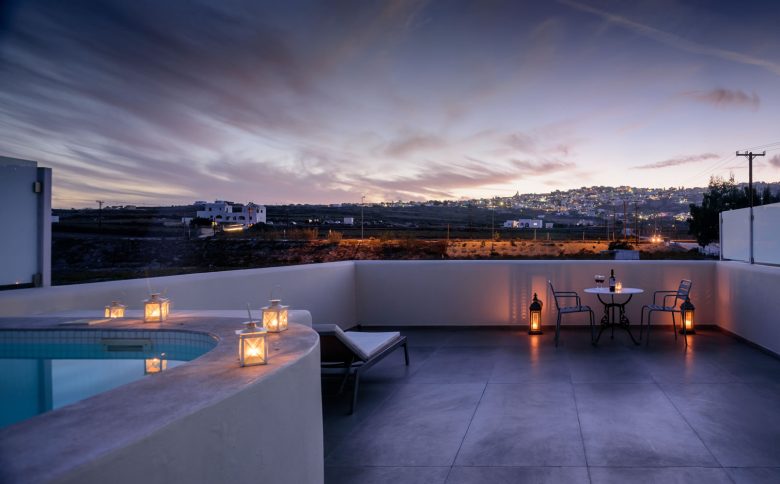 Family Suites Santorini
